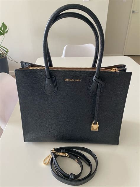 michael kors black and white handbag|michael kors handbags black tote.